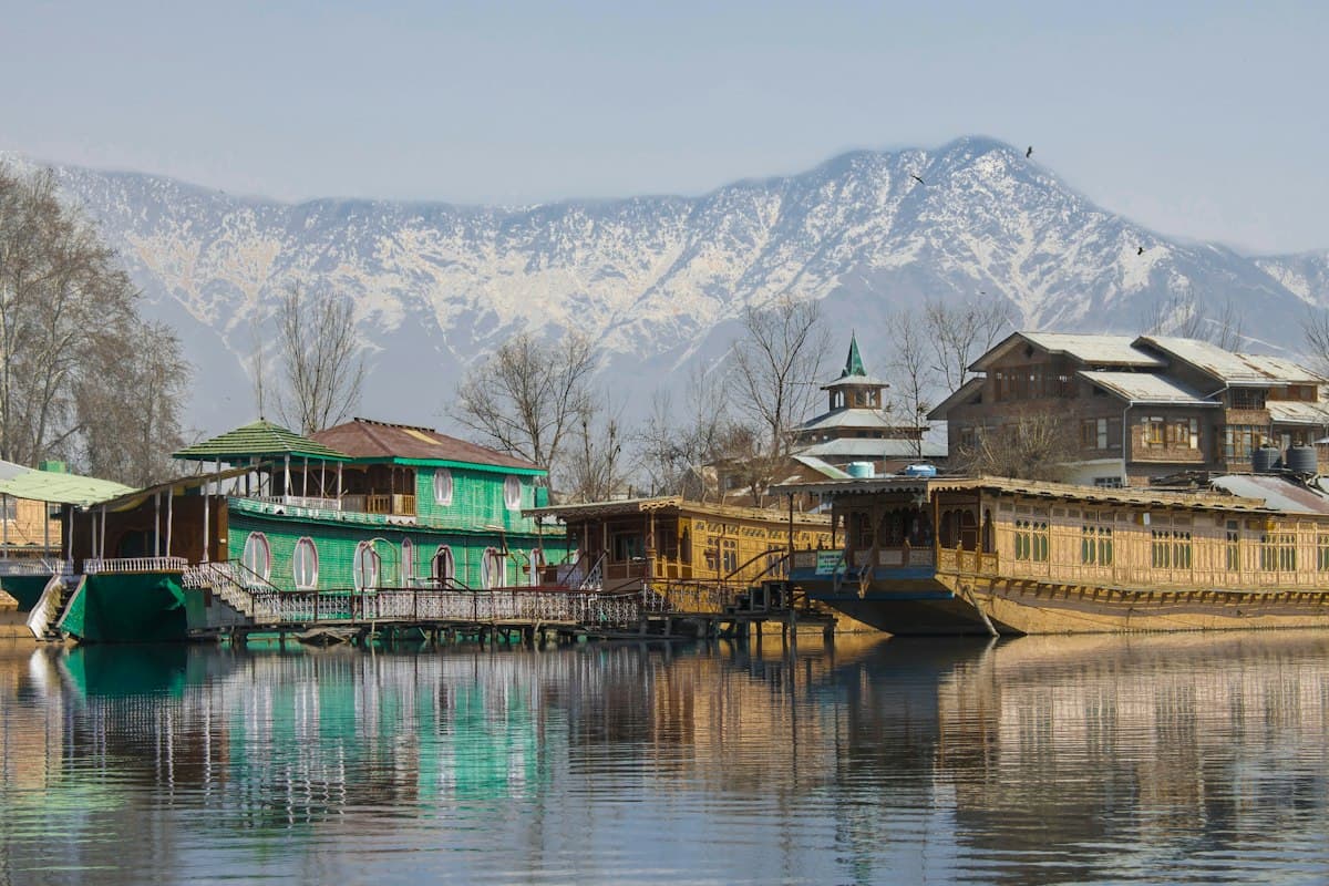 Kashmir Tour Package